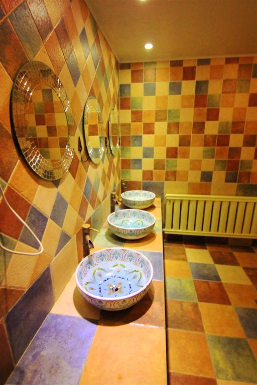 Dalian Buzz Light Year Youth Hostel Extérieur photo